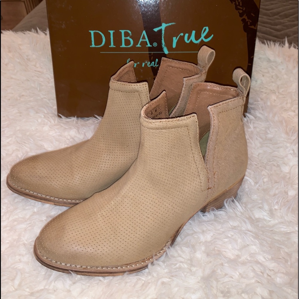 Diba booties